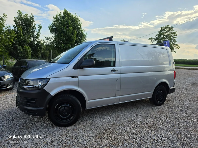 Volkswagen Transporter 17
