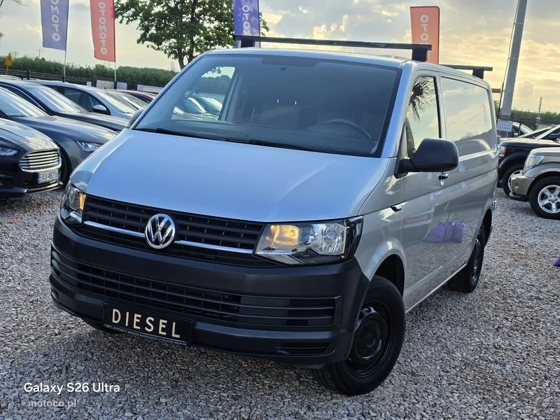 Volkswagen Transporter 18