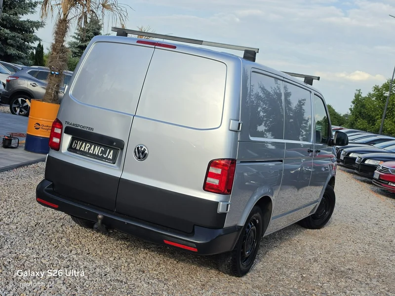 Volkswagen Transporter 23
