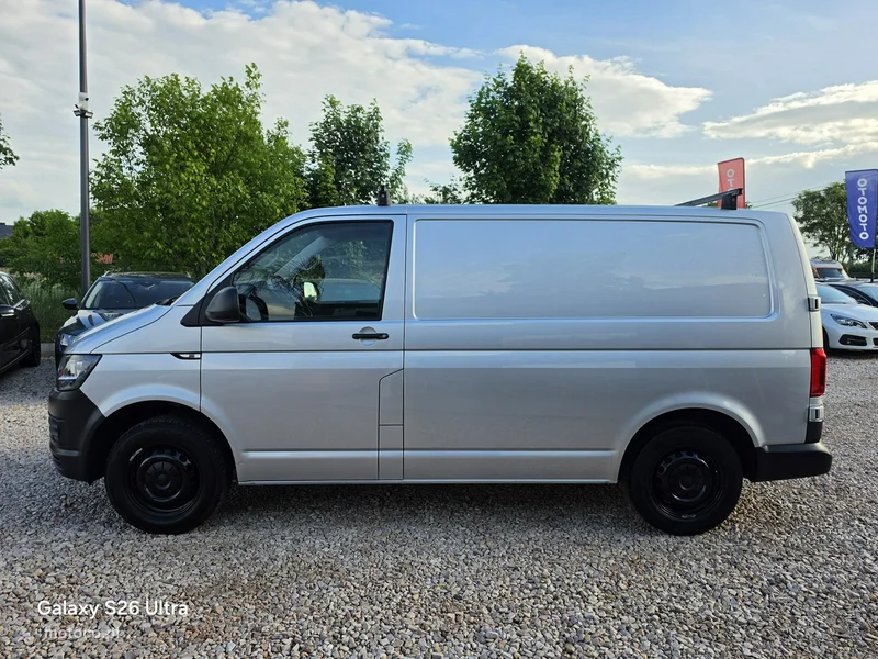 Volkswagen Transporter 25