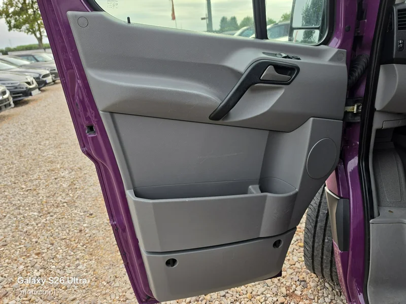 Volkswagen Crafter 27