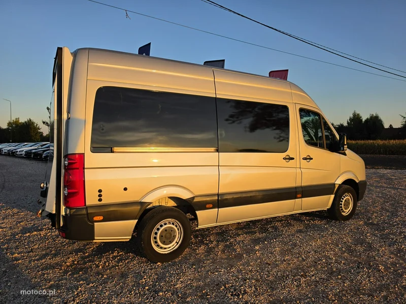 Volkswagen Crafter 9