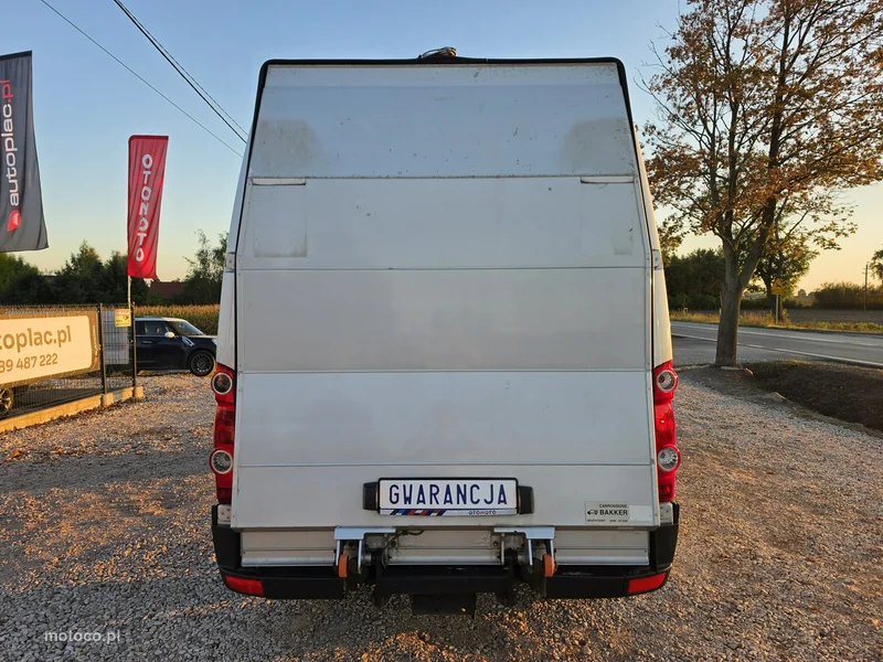 Volkswagen Crafter 12