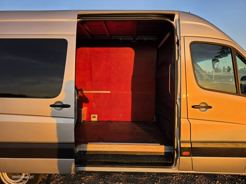 Volkswagen Crafter 23