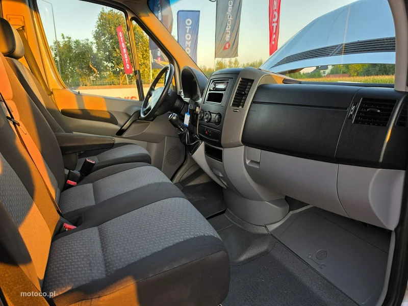 Volkswagen Crafter 28