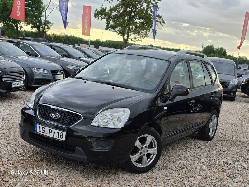 Kia Carens 20