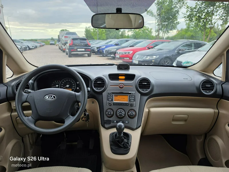 Kia Carens 35