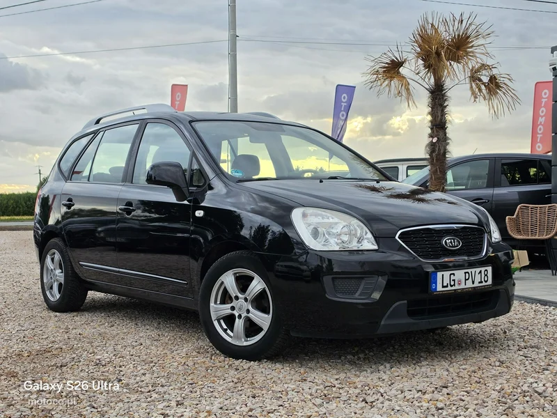 Kia Carens 7
