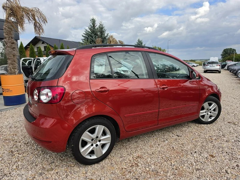 Volkswagen Golf Plus VI 24