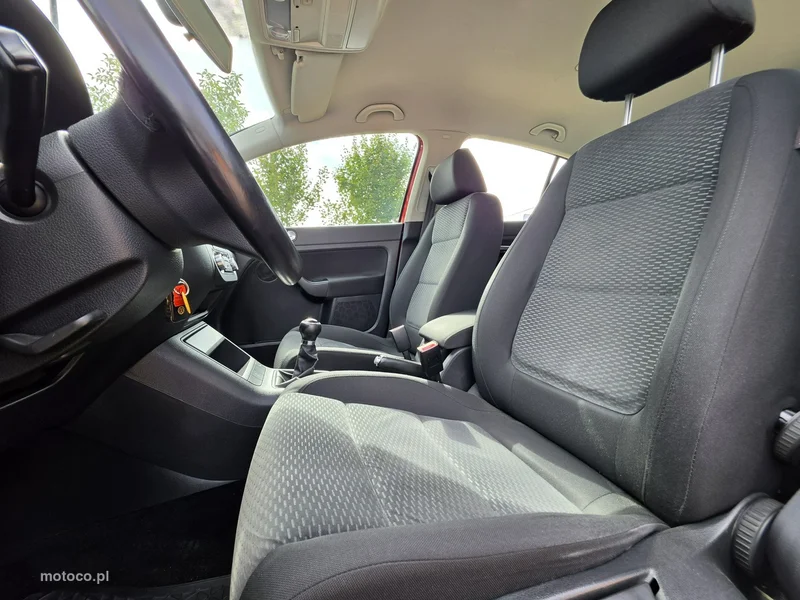 Volkswagen Golf Plus VI 29