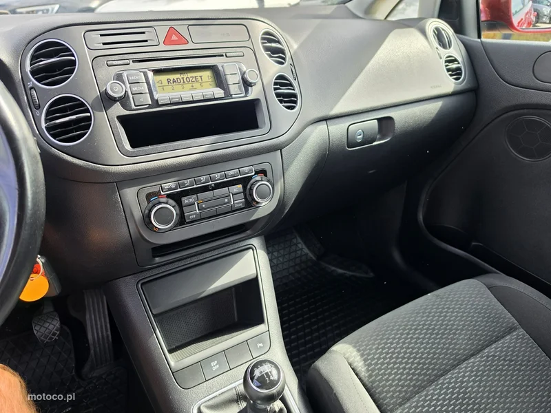 Volkswagen Golf Plus VI 37