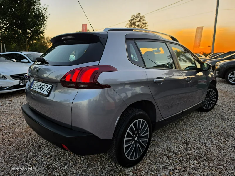Peugeot 2008 23