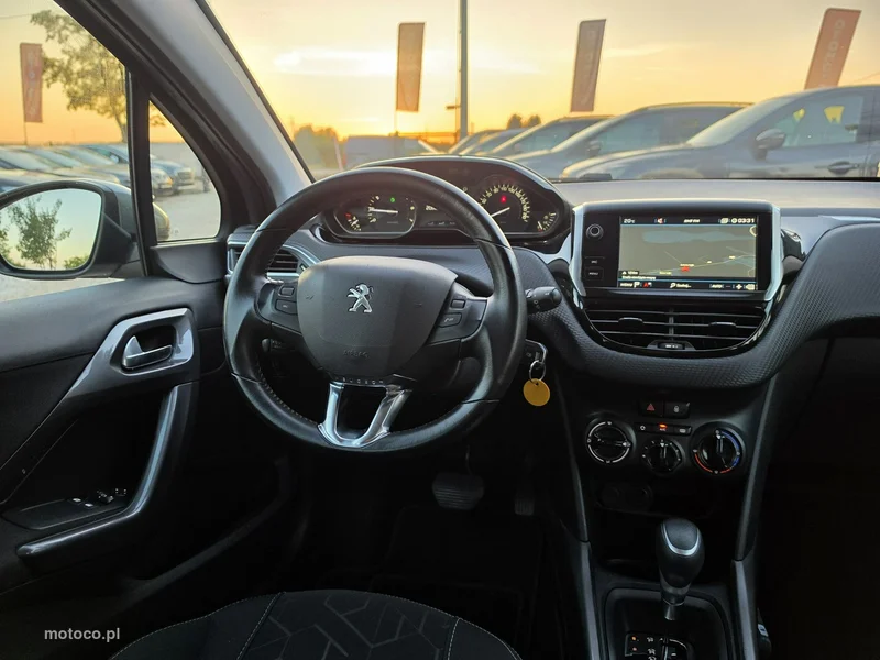 Peugeot 2008 33
