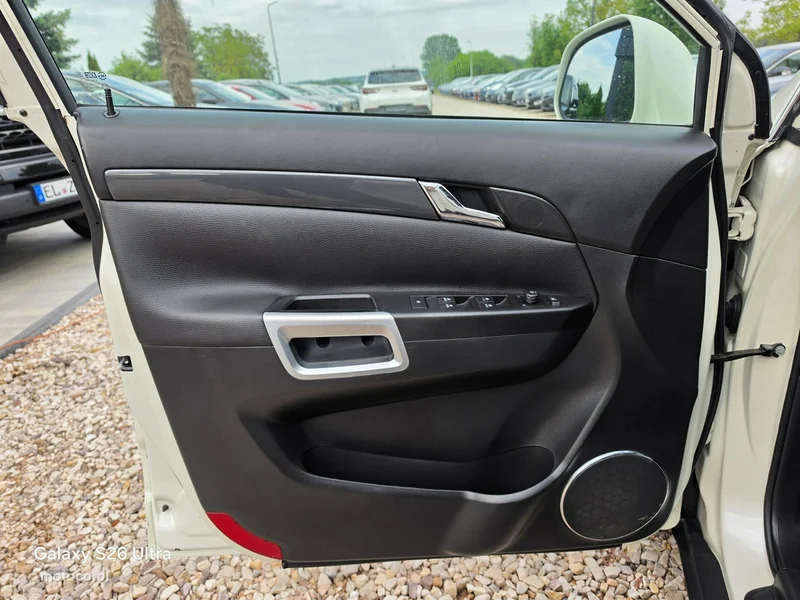 Opel Antara 27