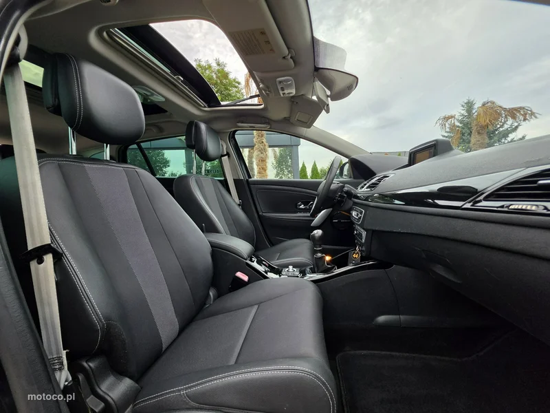 Renault Megane III 32