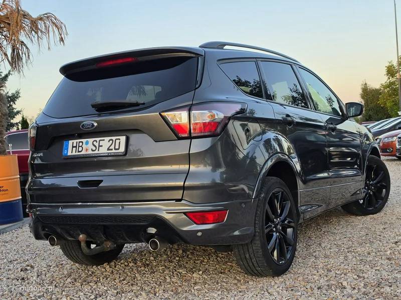 Ford Kuga II 23