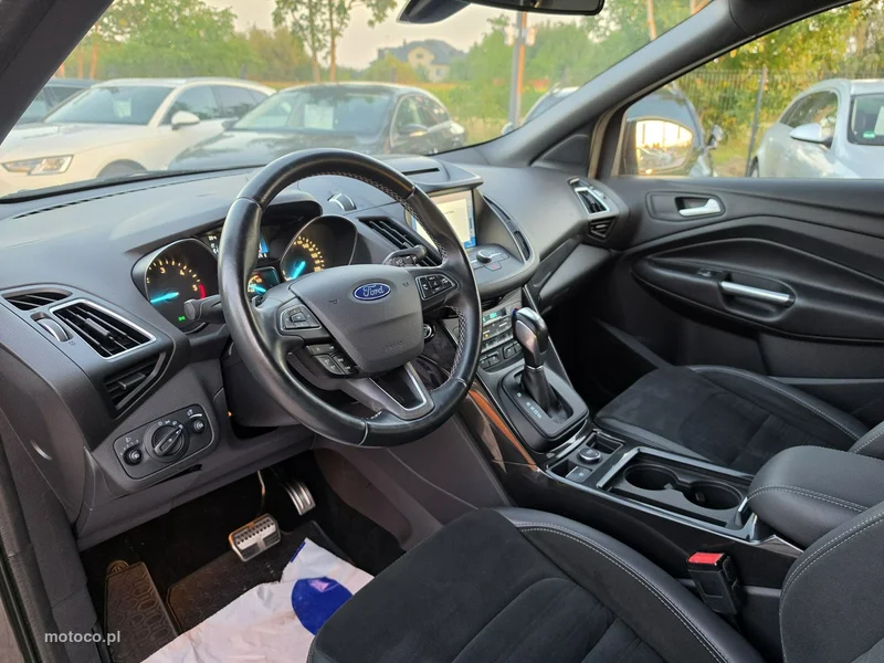 Ford Kuga II 25