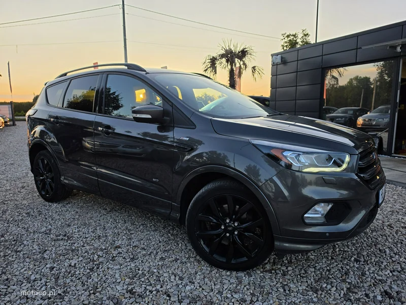 Ford Kuga II 4