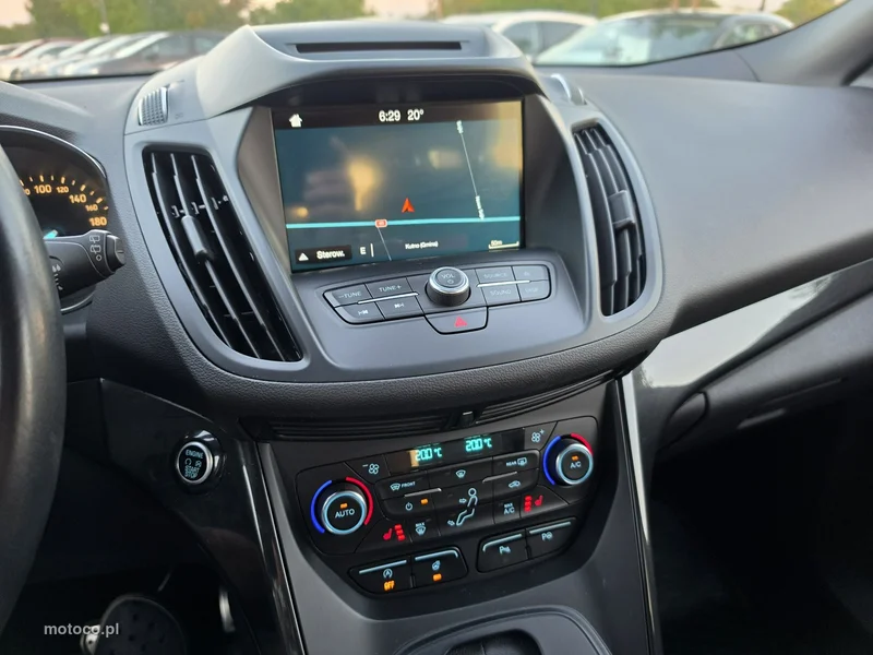 Ford Kuga II 35