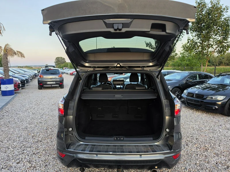 Ford Kuga II 38