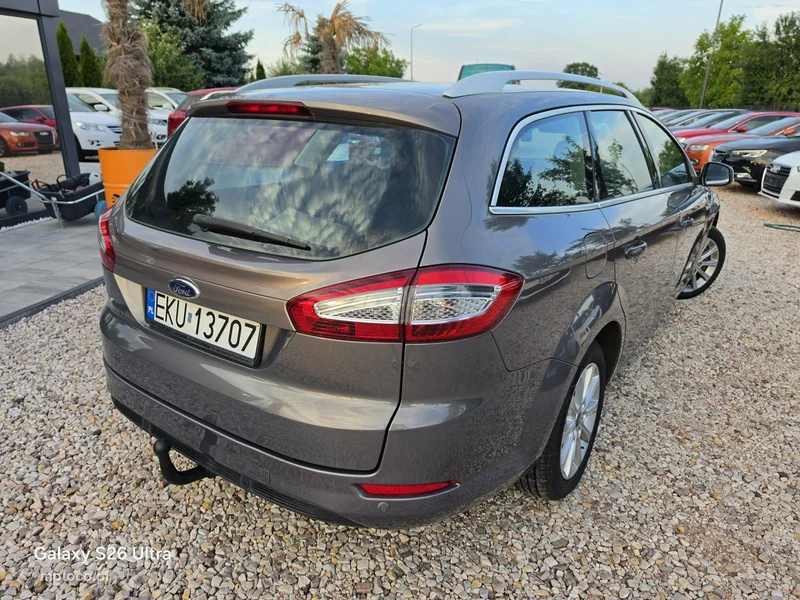 Ford Mondeo IV 19
