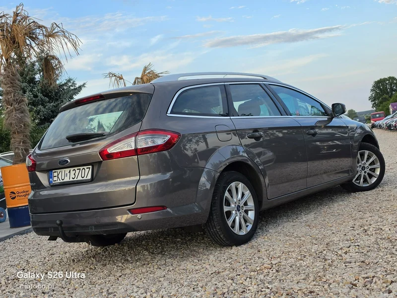 Ford Mondeo IV 23