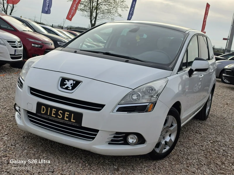 Peugeot 5008 16