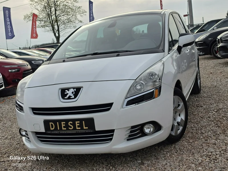 Peugeot 5008 17