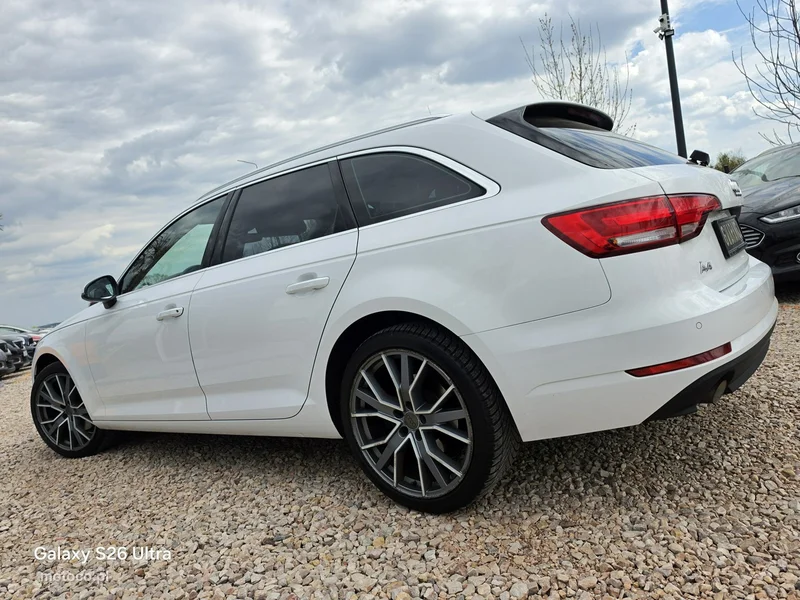 Audi A4 B9 12