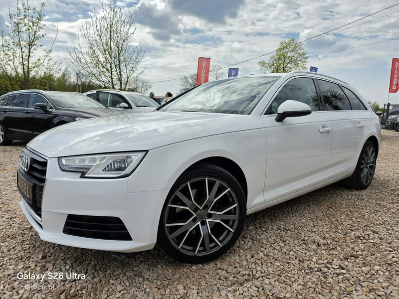 Audi A4 B9 15