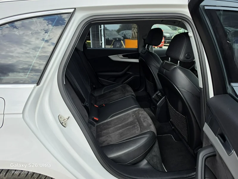 Audi A4 B9 30