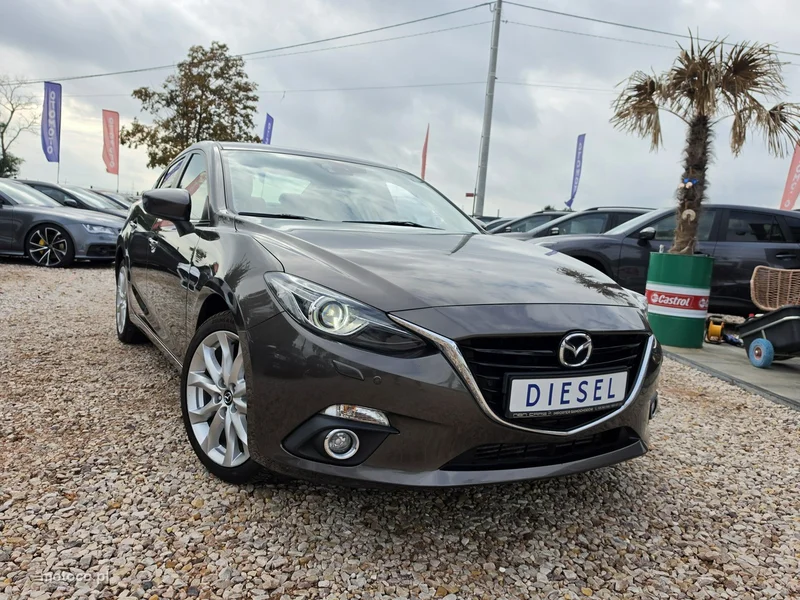 Mazda 3 2