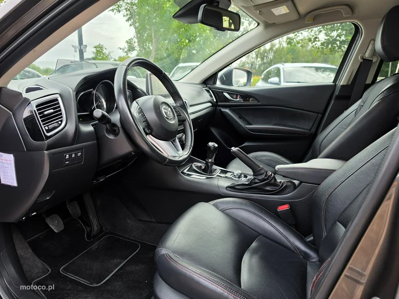 Mazda 3 27