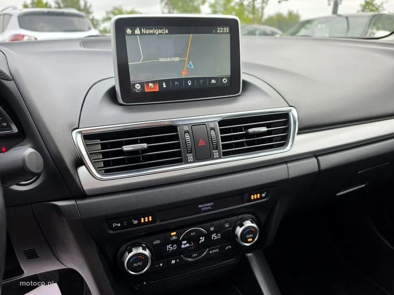 Mazda 3 36