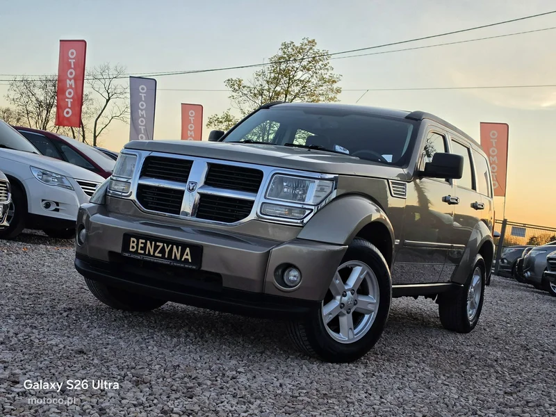 Dodge Nitro 12