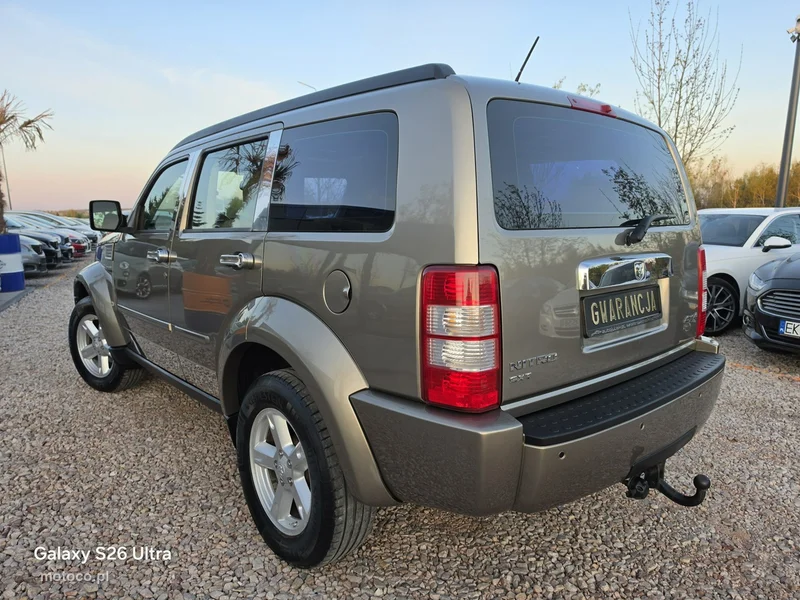 Dodge Nitro 7