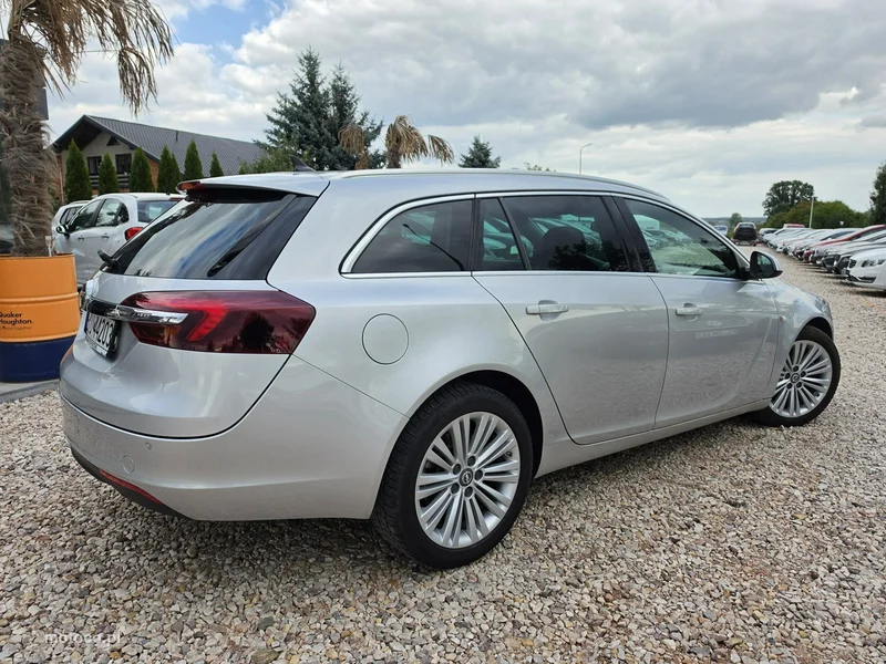 Opel Insignia A 22