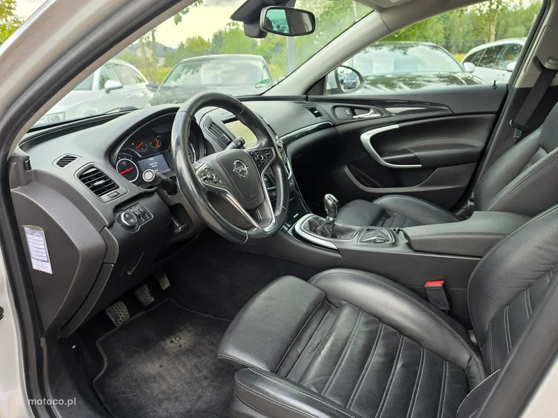 Opel Insignia A 27