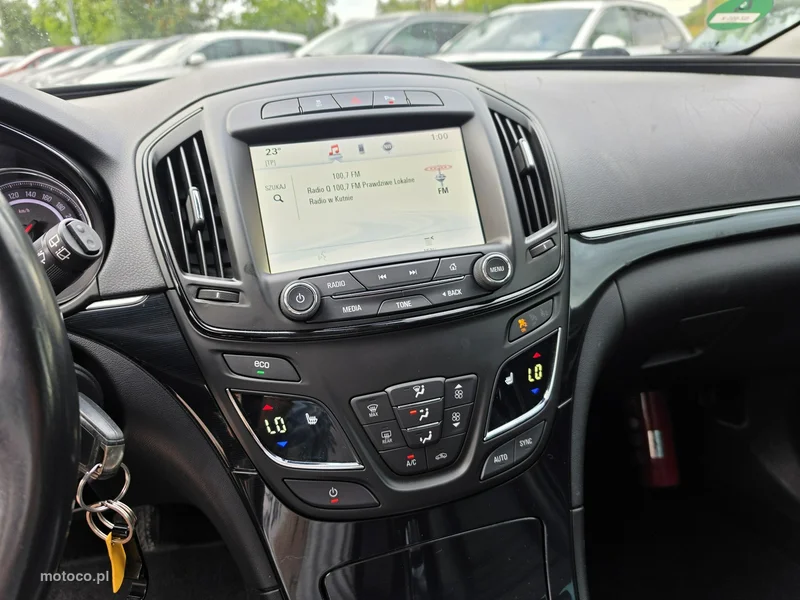 Opel Insignia A 35