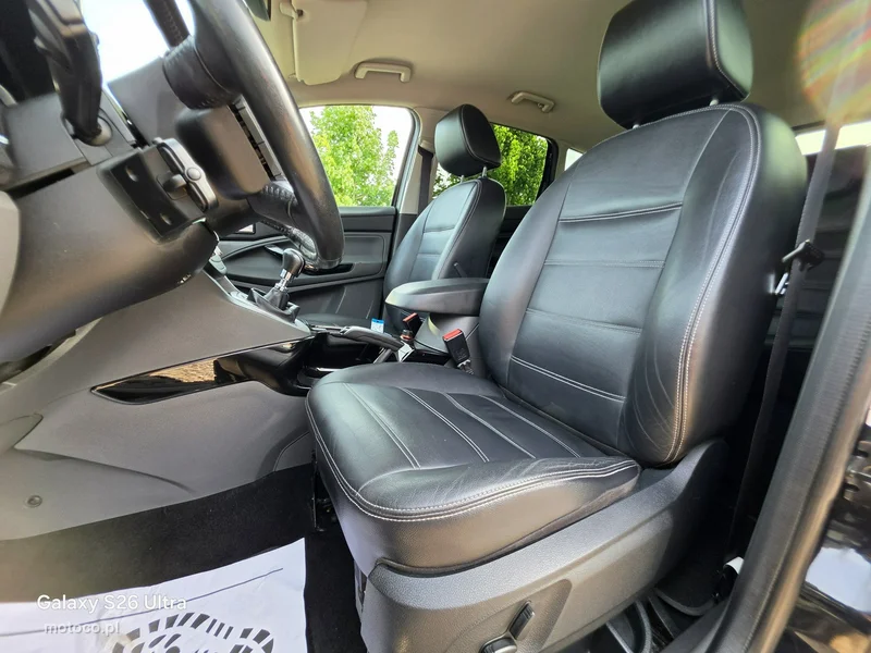 Ford Kuga I 25