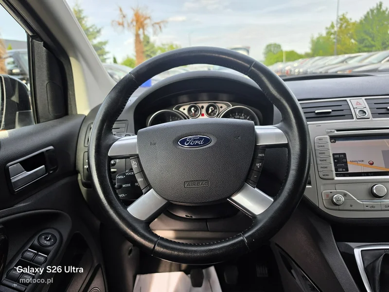 Ford Kuga I 35