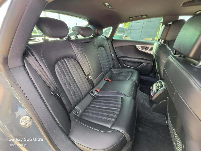 Audi A7 4G 28
