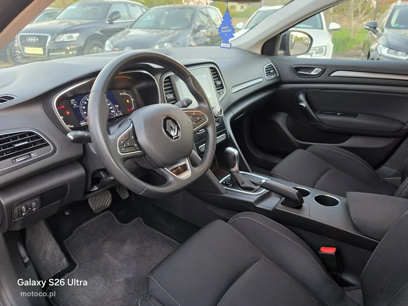 Renault Megane IV 21