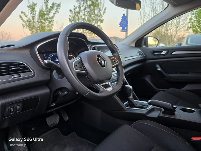 Renault Megane IV 22