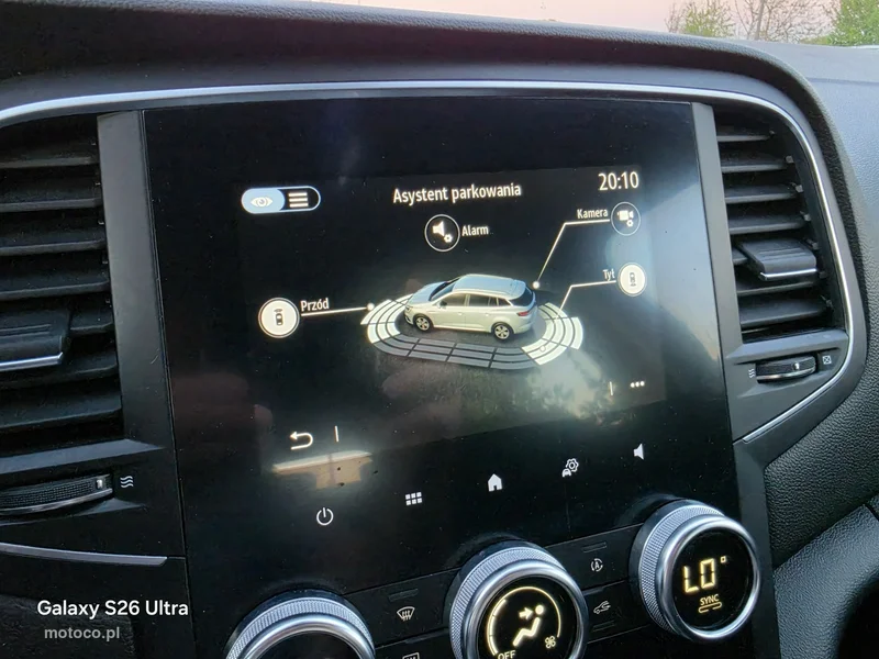 Renault Megane IV 32