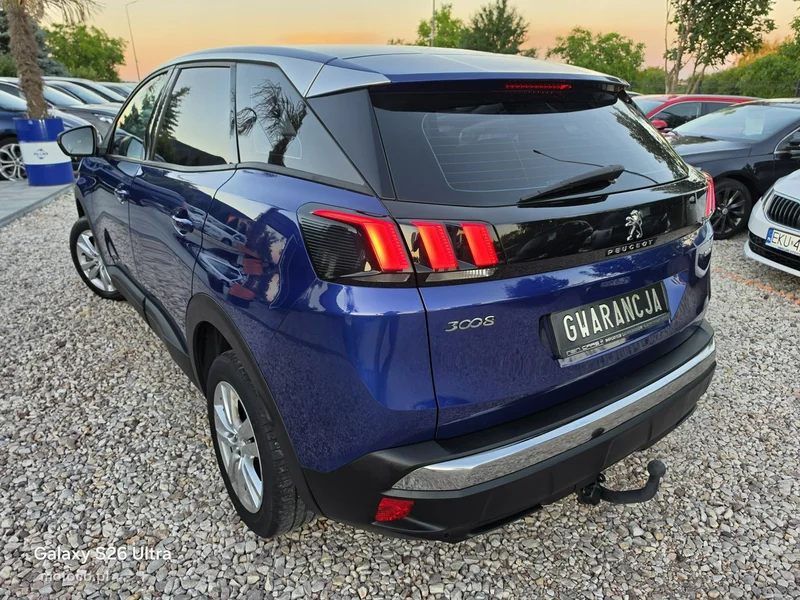 Peugeot 3008 8