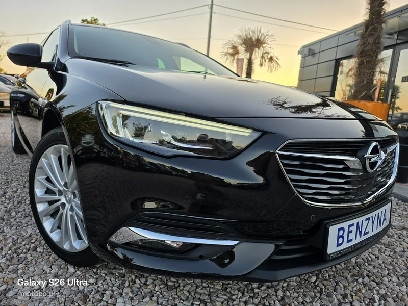 Opel Insignia Sports Tourer 2