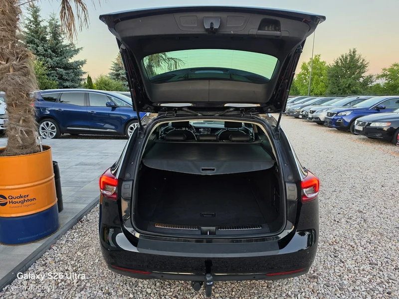 Opel Insignia Sports Tourer 36