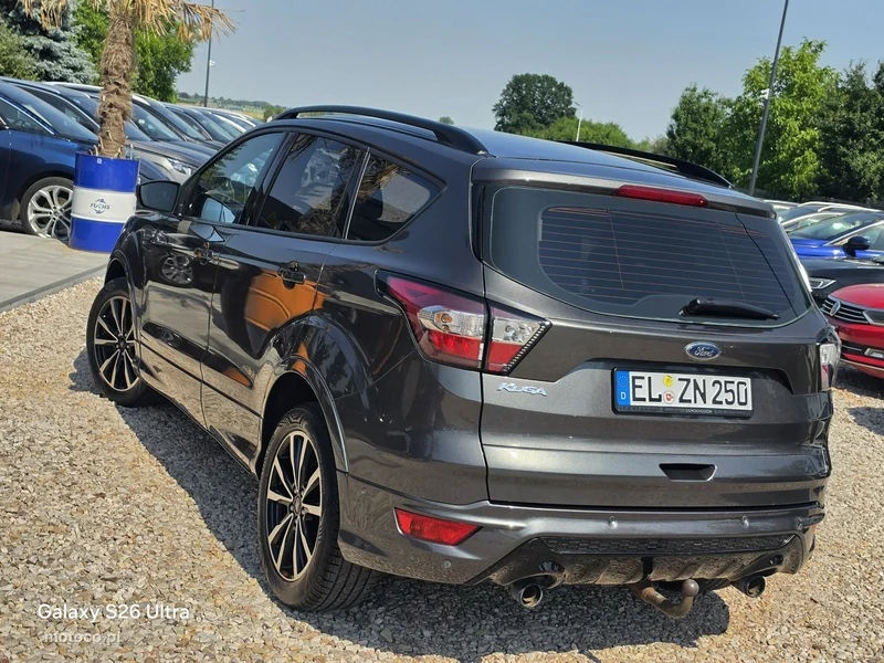Ford Kuga II 17