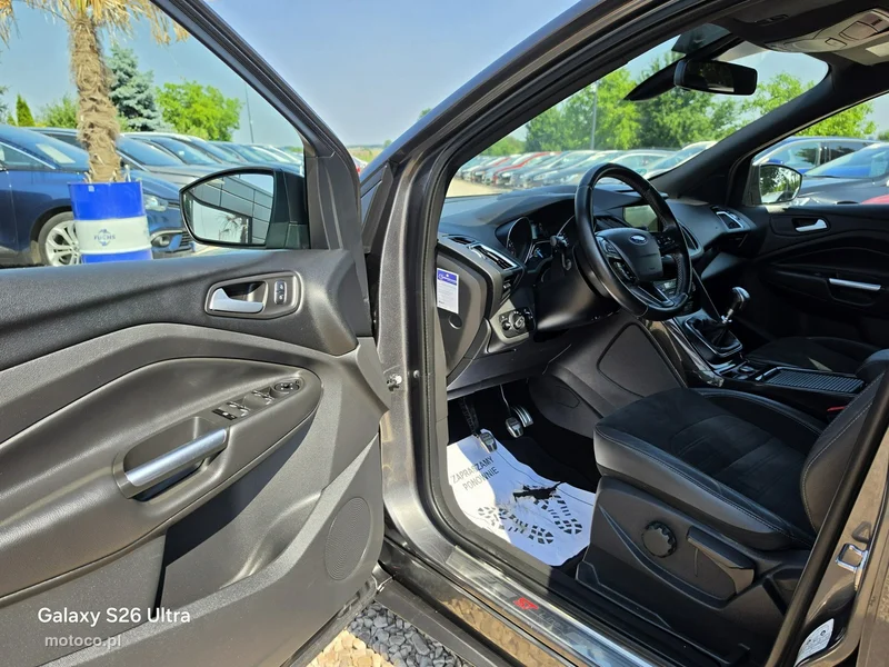 Ford Kuga II 27